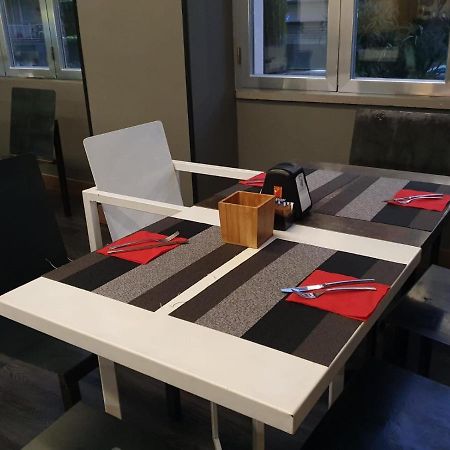 V99 Hotel Roma Dış mekan fotoğraf