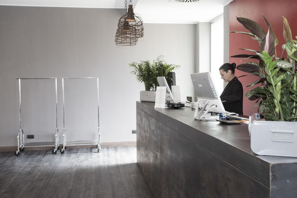 V99 Hotel Roma Dış mekan fotoğraf