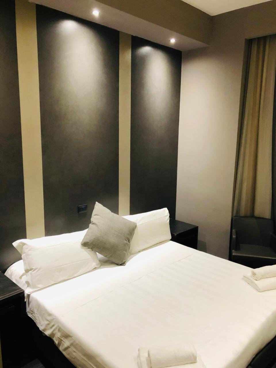 V99 Hotel Roma Dış mekan fotoğraf