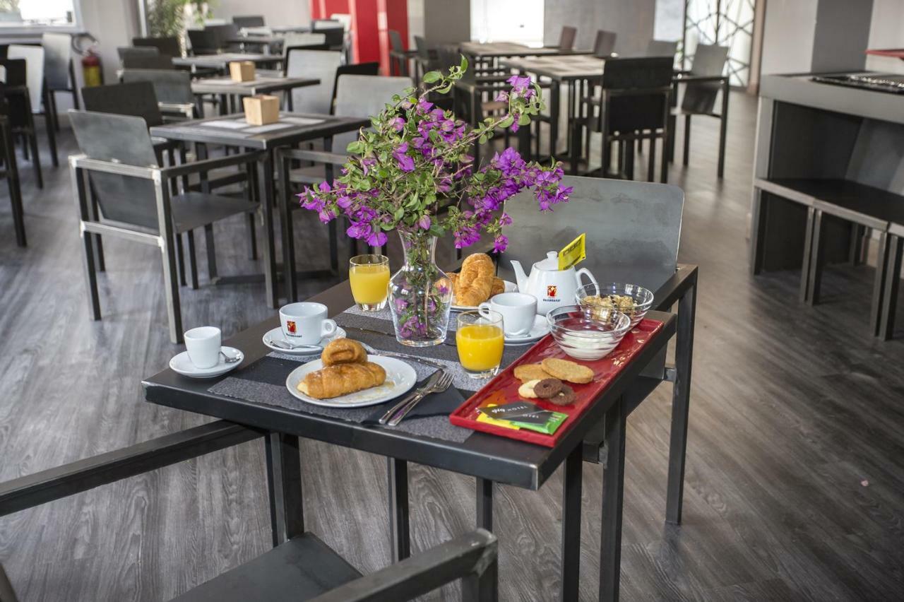 V99 Hotel Roma Dış mekan fotoğraf