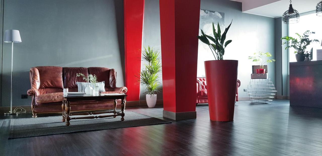 V99 Hotel Roma Dış mekan fotoğraf
