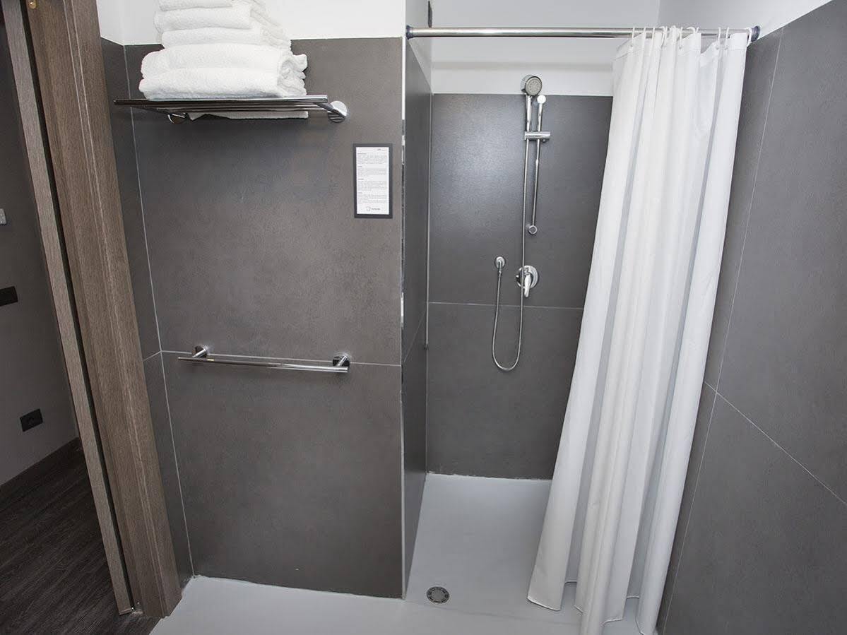 V99 Hotel Roma Dış mekan fotoğraf