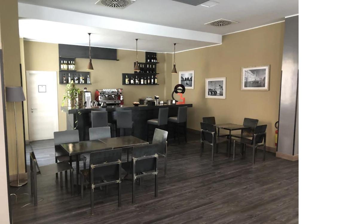 V99 Hotel Roma Dış mekan fotoğraf